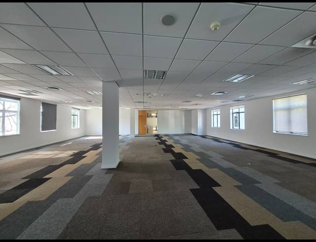 319M² OFFICE TO LET IN ILLOVO